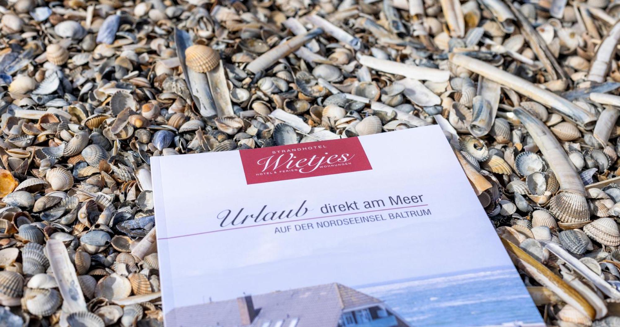 Strandhotel Wietjes Baltrum Esterno foto